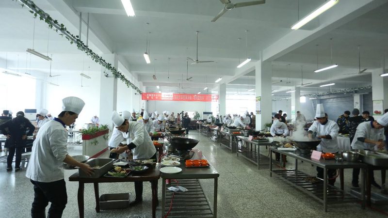 成都零食批发市场电商供货：揭秘电商崛起背后的逻辑